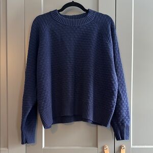 Lululemon Texture Play Crew Sweater
Cadet Blue xl/xxl